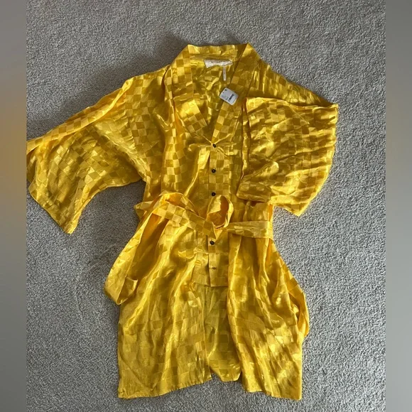 Jen’s Pirate- size M/L - Picture 4 of 6